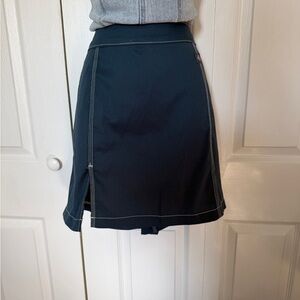 Dickies Utility Skirt Side Slit Pockets NWT Size 34